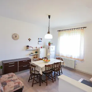 F-holiday Appartement Zadar
